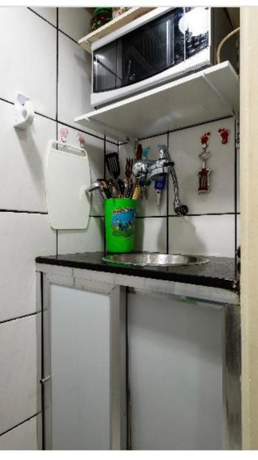 Felipe De Oliveira Apartment